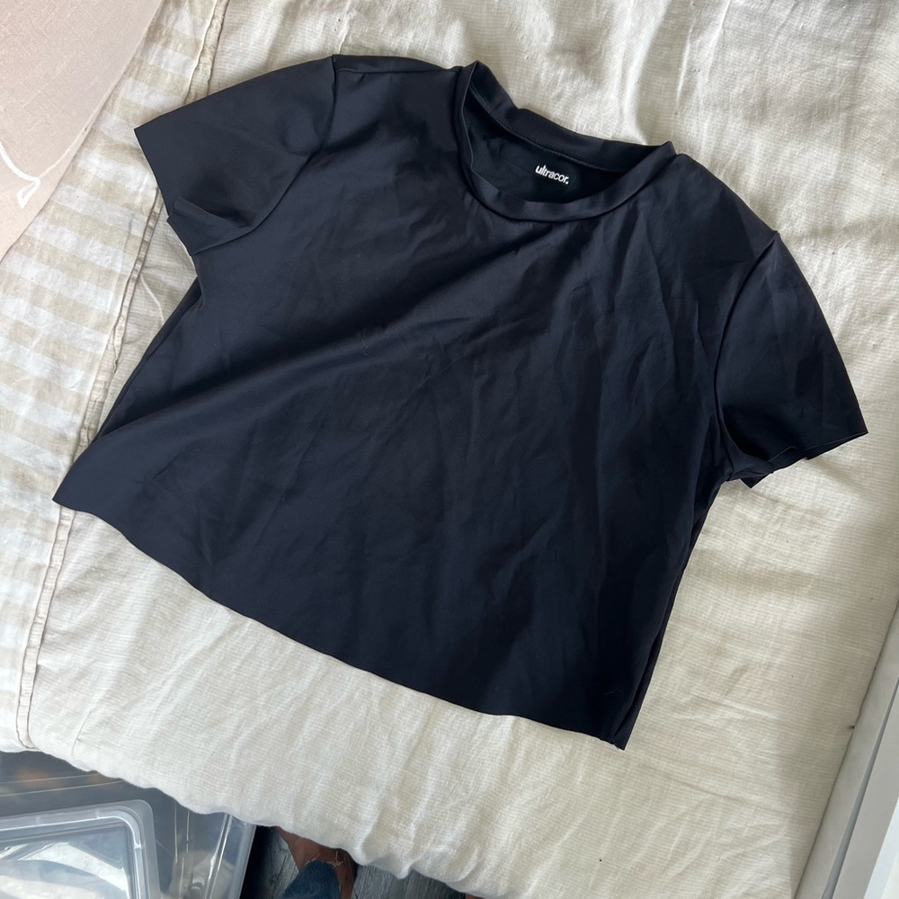 Ultracor Cropped Shirt